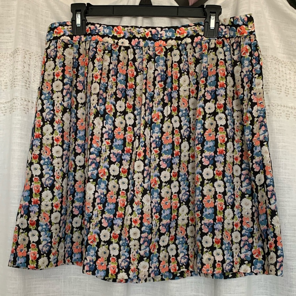 🇺🇸J Crew Floral Skirt
